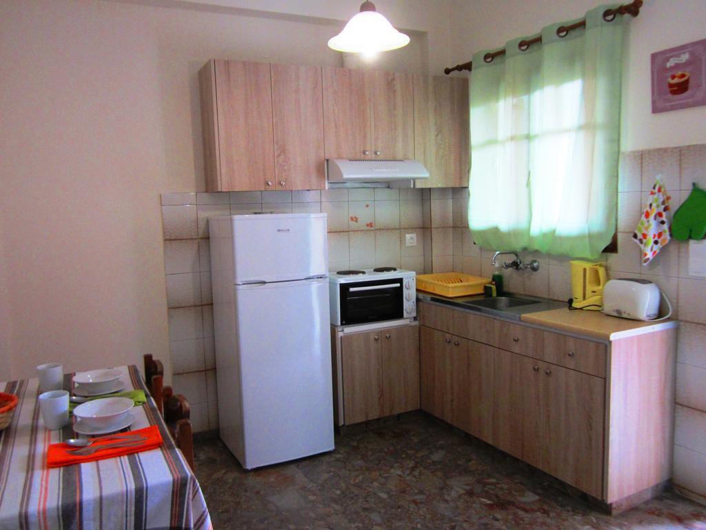 Varvara Studios&Apartments I Peroulades  Habitación foto