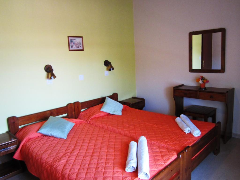 Varvara Studios&Apartments I Peroulades  Habitación foto