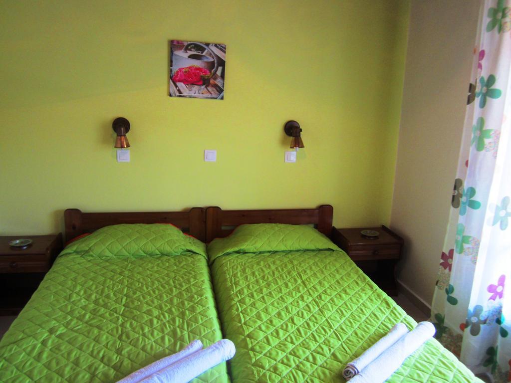 Varvara Studios&Apartments I Peroulades  Habitación foto
