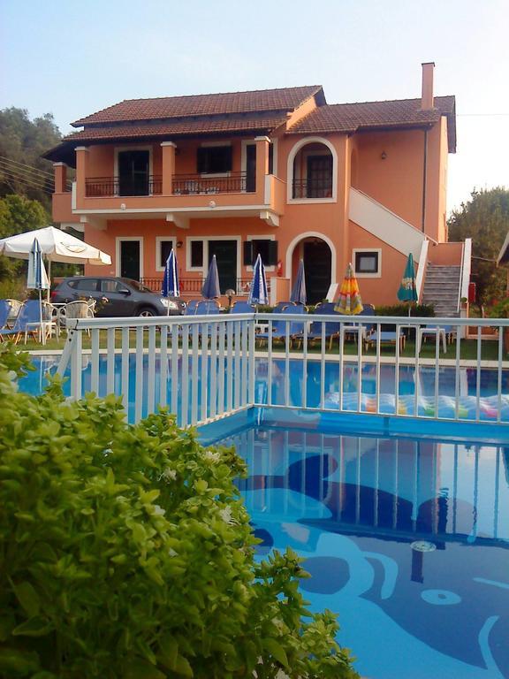 Varvara Studios&Apartments I Peroulades  Exterior foto